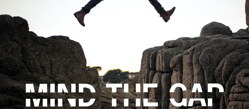 Mind the Gap dekorativ bild